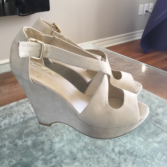 Nine West Cross Strap Wedges - Picture 2 of 5